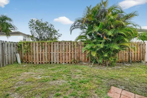 7150 Craw Key Way Lake Worth FL 33467