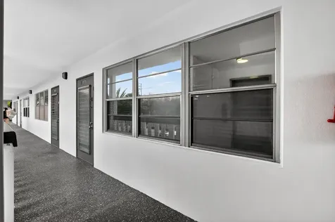2070 Newport Q Deerfield Beach FL 33442