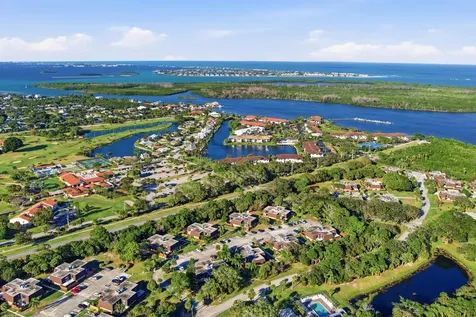 6061 Se Riverboat Drive Stuart FL 34997