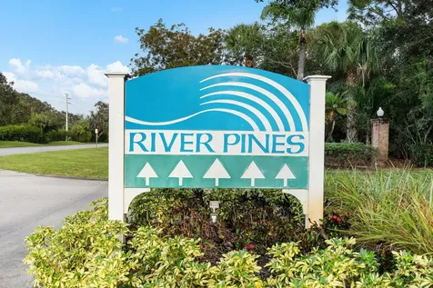 6061 Se Riverboat Drive Stuart FL 34997