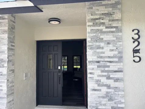 325 Knotty Wood Lane Wellington FL 33414
