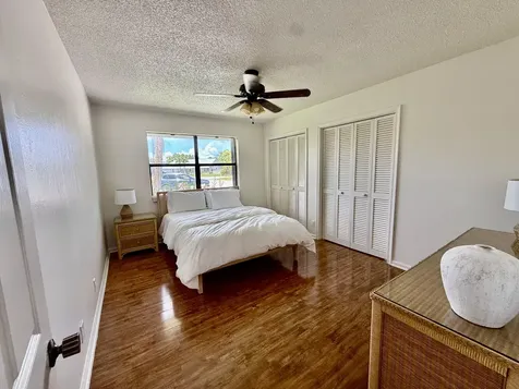 325 Knotty Wood Lane Wellington FL 33414