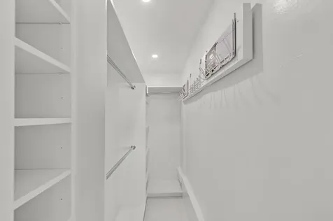3220 Bayview Drive Fort Lauderdale FL 33306