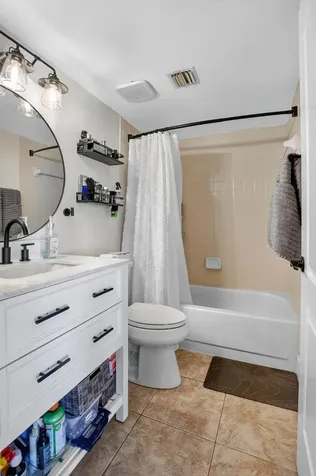 4005 Village Drive Delray Beach FL 33445