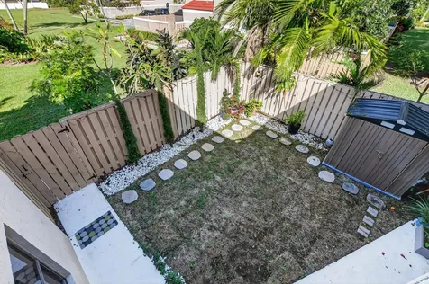 4005 Village Drive Delray Beach FL 33445