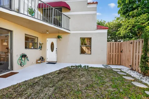 4005 Village Drive Delray Beach FL 33445