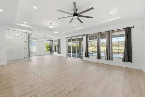 10718 Sw Hensley Street Port Saint Lucie FL 34987