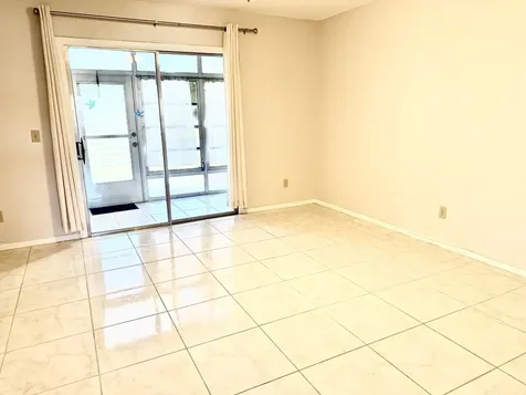 7 Lake Vista Trail Port Saint Lucie FL 34952