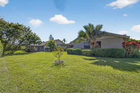 13706 Cross Pointe Drive Palm Beach Gardens FL 33418