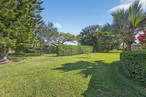 13706 Cross Pointe Drive Palm Beach Gardens FL 33418