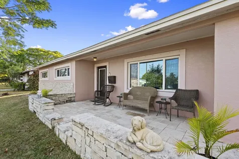 2611 S 29th Street Fort Pierce FL 34981