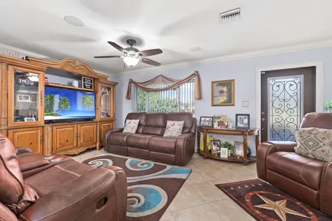 2611 S 29th Street Fort Pierce FL 34981