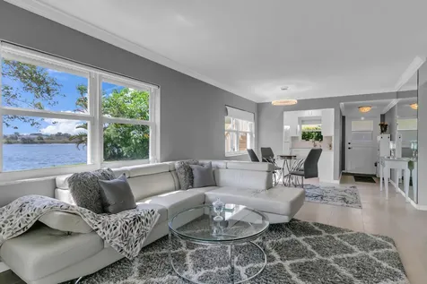 960 Crystal Lake Drive Deerfield Beach FL 33064