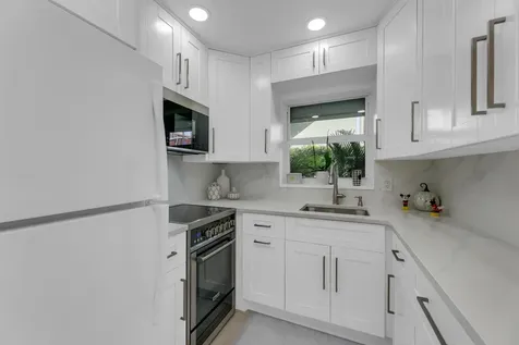 960 Crystal Lake Drive Deerfield Beach FL 33064