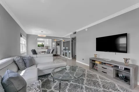 960 Crystal Lake Drive Deerfield Beach FL 33064