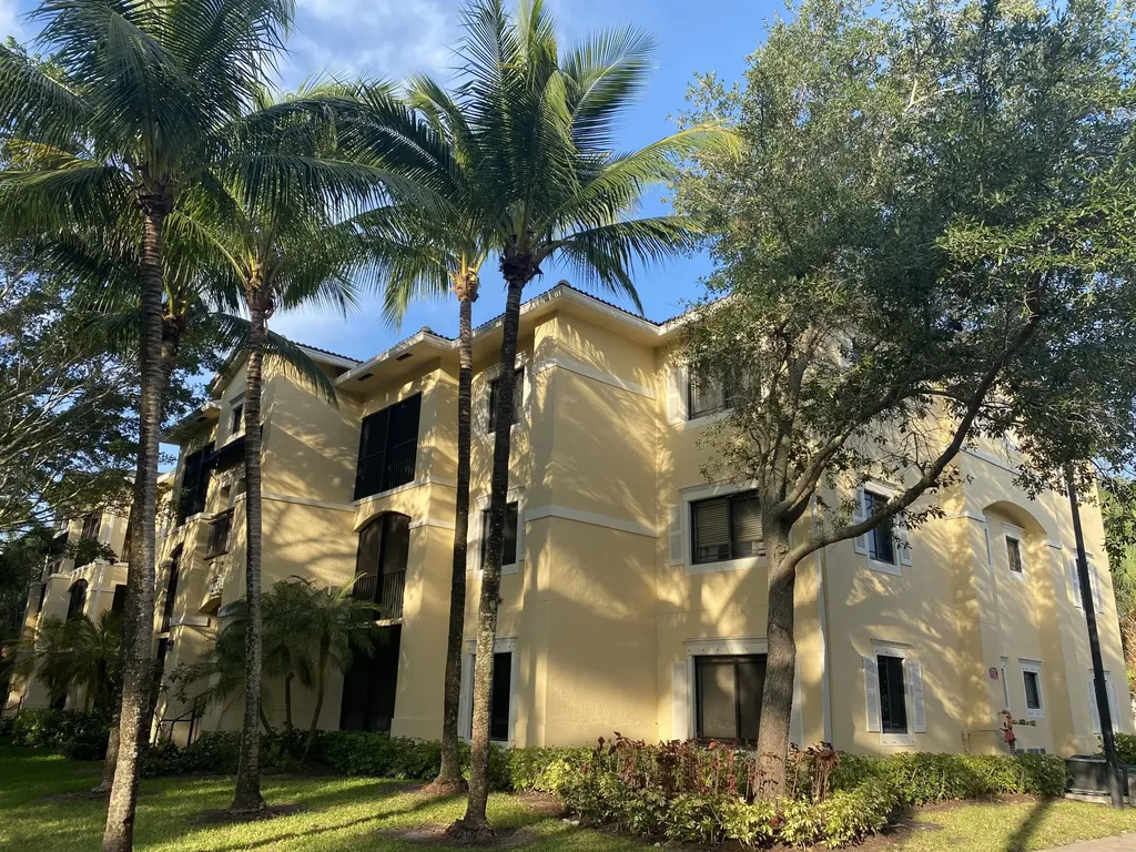 2730 Anzio Court Palm Beach Gardens FL 33410
