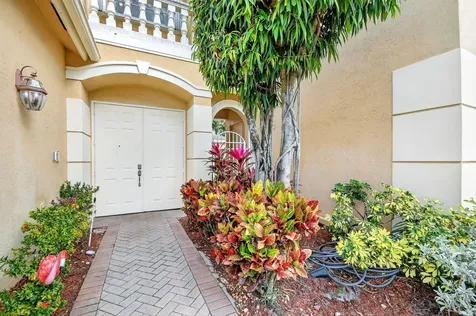 6802 Houlton Circle Lake Worth FL 33467