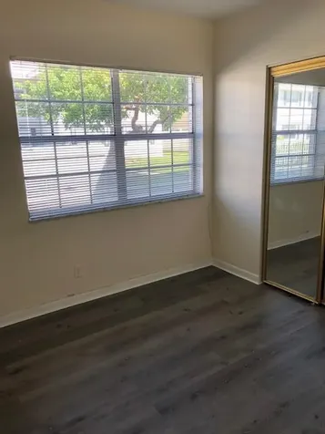 299 SW 7th Street Boca Raton FL 33432
