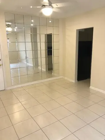 299 SW 7th Street Boca Raton FL 33432
