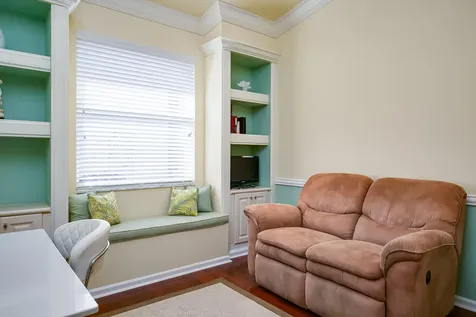 10068 Sw Oak Tree Circle Port Saint Lucie FL 34987