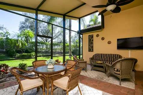 10068 Sw Oak Tree Circle Port Saint Lucie FL 34987