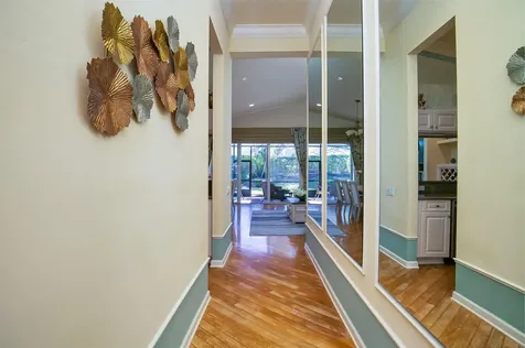 10068 Sw Oak Tree Circle Port Saint Lucie FL 34987