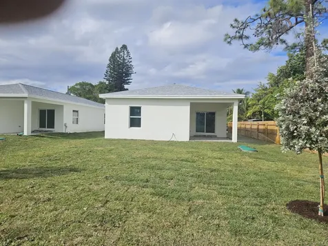 3878 Se Grant Street Stuart FL 34997