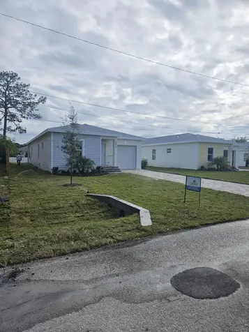 3878 Se Grant Street Stuart FL 34997