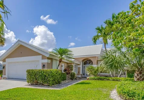 2354 Saratoga Bay Drive West Palm Beach FL 33409