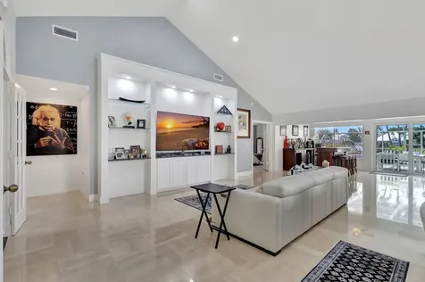 2354 Saratoga Bay Drive West Palm Beach FL 33409