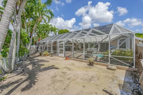 2354 Saratoga Bay Drive West Palm Beach FL 33409