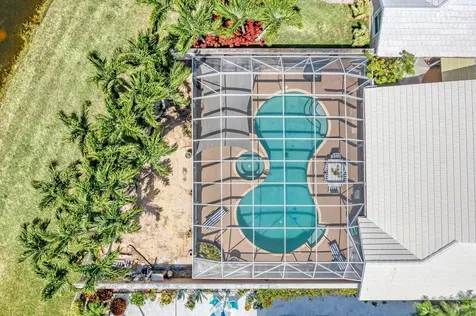 2354 Saratoga Bay Drive West Palm Beach FL 33409