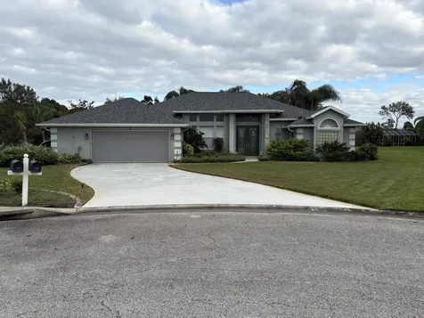 8 Tropic Lake Way Ormond Beach FL 32174
