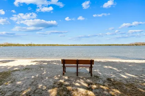 5678 Se Riverboat Drive Stuart FL 34997
