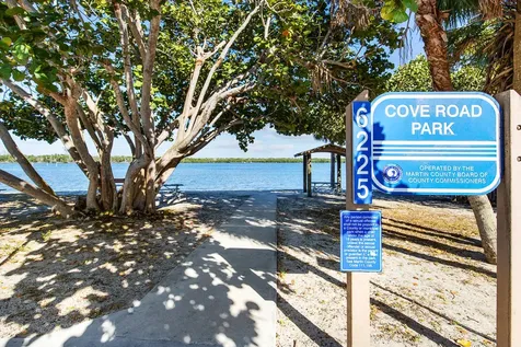 5678 Se Riverboat Drive Stuart FL 34997