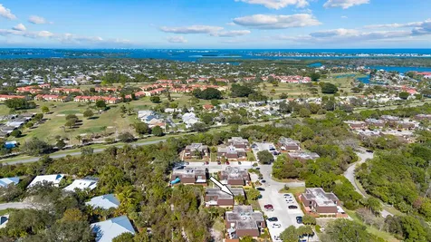 5678 Se Riverboat Drive Stuart FL 34997