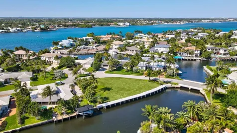 25 Sabal Island Drive Ocean Ridge FL 33435