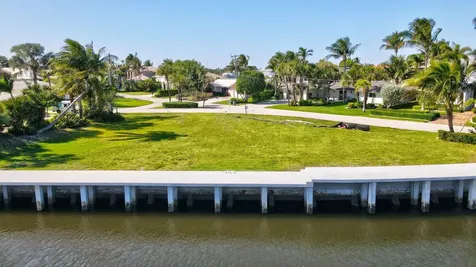 25 Sabal Island Drive Ocean Ridge FL 33435