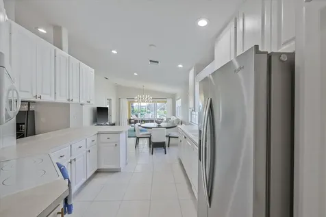 5063 Magnolia Bay Circle Palm Beach Gardens FL 33418