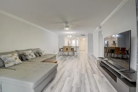 7076 Huntington Lane Delray Beach FL 33446