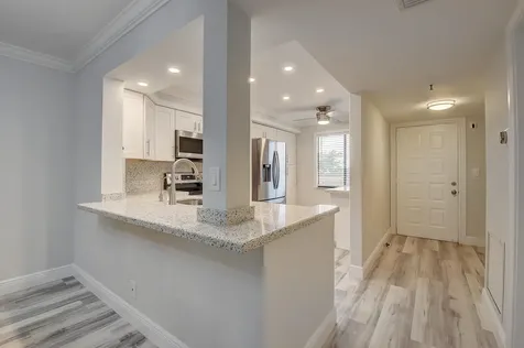 7076 Huntington Lane Delray Beach FL 33446