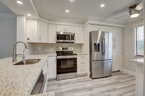 7076 Huntington Lane Delray Beach FL 33446