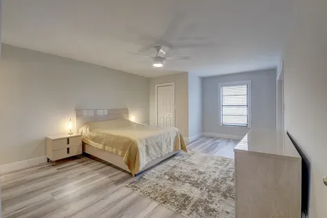 7076 Huntington Lane Delray Beach FL 33446