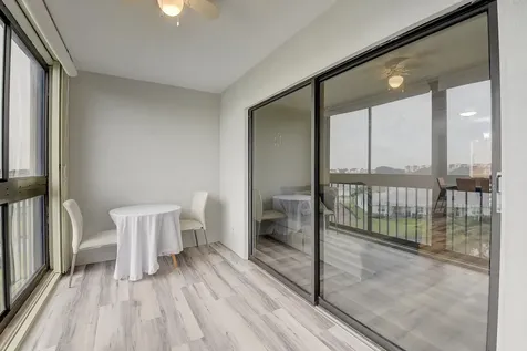 7076 Huntington Lane Delray Beach FL 33446