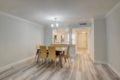 7076 Huntington Lane Delray Beach FL 33446
