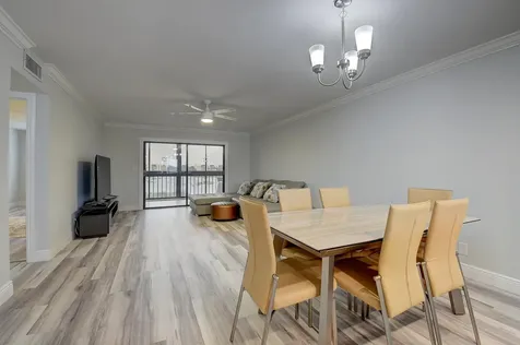 7076 Huntington Lane Delray Beach FL 33446