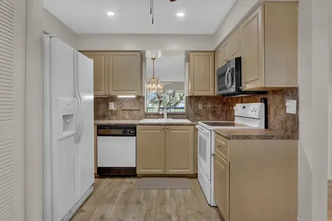 7192 Huntington Lane Delray Beach FL 33446