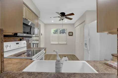 7192 Huntington Lane Delray Beach FL 33446