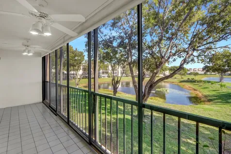7192 Huntington Lane Delray Beach FL 33446