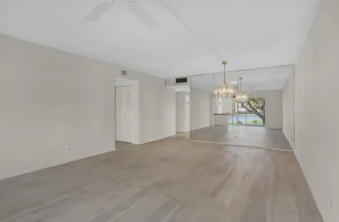 7192 Huntington Lane Delray Beach FL 33446